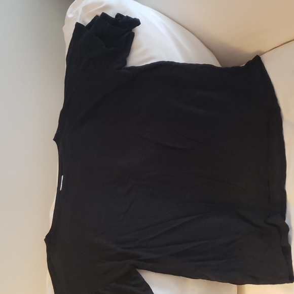 Top - Picture 1 of 1